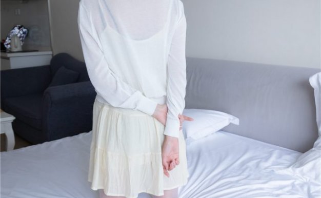 [BoBoSocks袜啵啵] No.005 小甜豆-帆布鞋、薄白丝[133P1V-3.12G]