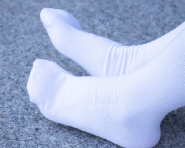 [BoBoSocks袜啵啵] No.006 小米-运动鞋、白色小腿袜、裸足[130P1V-3.51G]