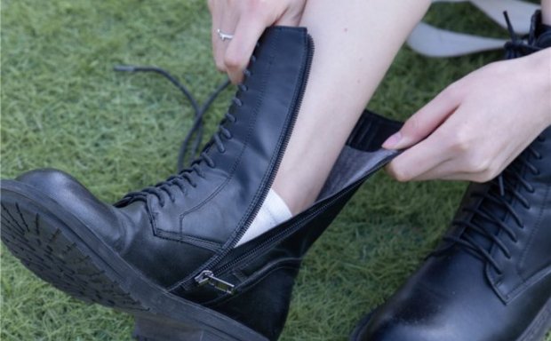 [BoBoSocks袜啵啵] No.010 小甜豆-马丁靴、白色短棉袜、裸足[117P1V-3.37G]