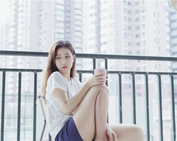 [YITUYU]艺图语 2021.07.07 独自醒来 Jenny[36P-368M]