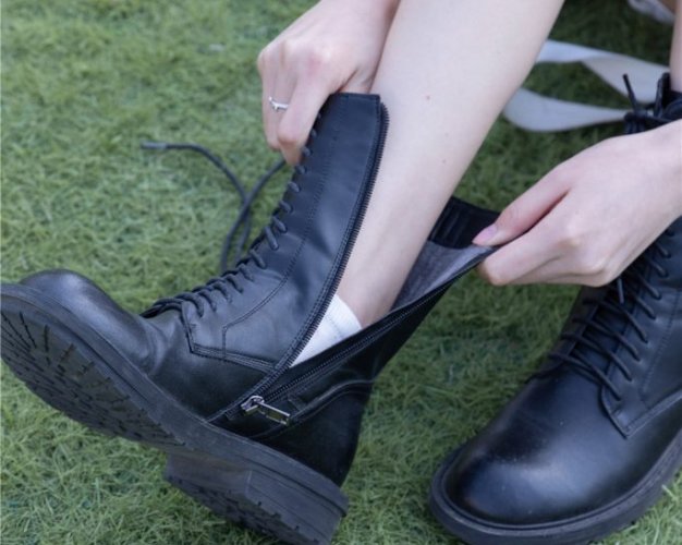 [BoBoSocks袜啵啵] No.010 小甜豆-马丁靴、白色短棉袜、裸足[117P1V-3.37G]