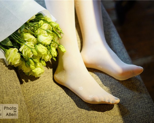 袜小喵KittyWawa-KT025《被花耽误的一期》[99P]