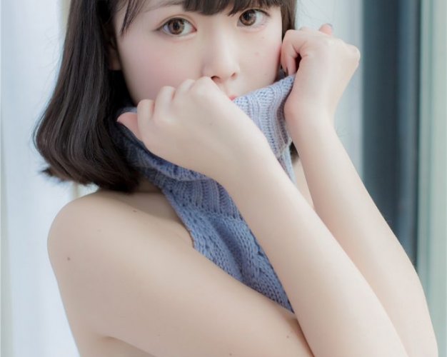 向小圆-露背毛衣[12P]