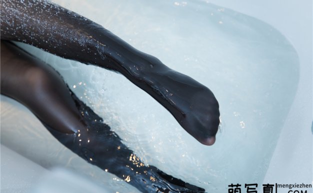 [神楽坂真冬] NO.032《水の形》[150P-352M][免费下载]