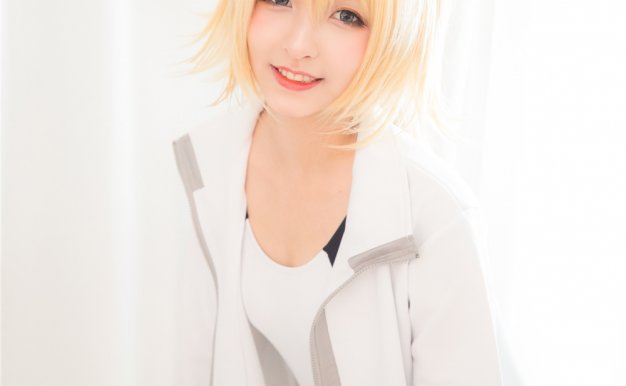 [神楽坂真冬] NO.035 贞德泳装 [150P-313MB][免费下载]