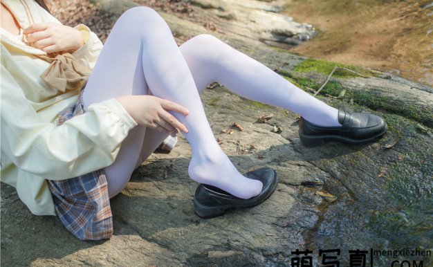 [少女秩序] EXVOL.002 户外阳光丝袜妹[80P-843M][免费下载]