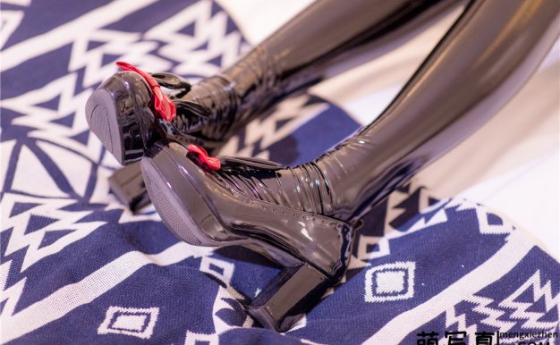 [神楽坂真冬] NO.049《クリスマス クイーン》(絶対企画) [150P-410M][免费下载]