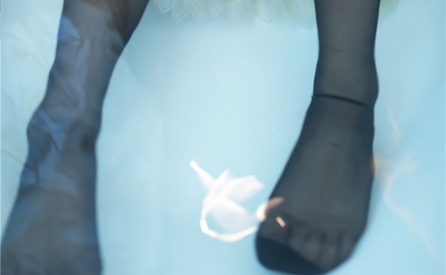 日奈娇-透明女仆[47P-462M][免费下载]