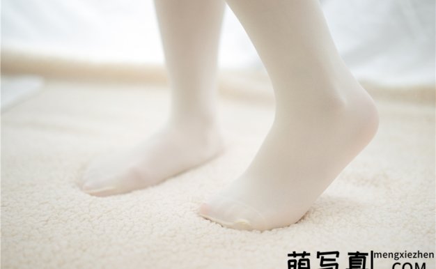 [喵写真] R15-017 眼镜学妹丝足[104P-736M]