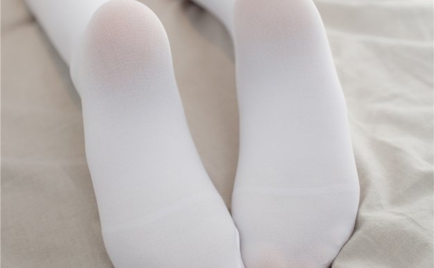 [森萝财团] X-057 Aika 吊带短裙50D白丝[83P1V]