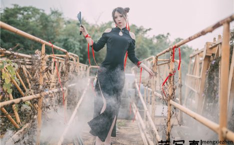 疯猫ss-旗袍真棒[36P-204M]