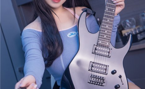 [自闭颜球球(无颜小天使wy)] 吉他妹妹2.0[25P-370M]