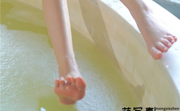 [千夜未来] NO.009 温泉[14P-37MB]