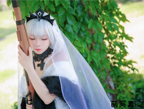 [G44不会受伤] 98K婚纱 德皇[25P-70M]